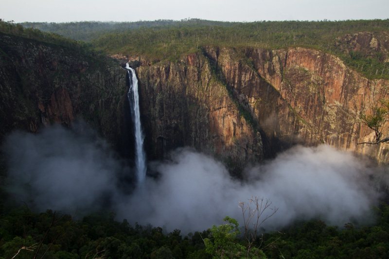 Wallaman Falls