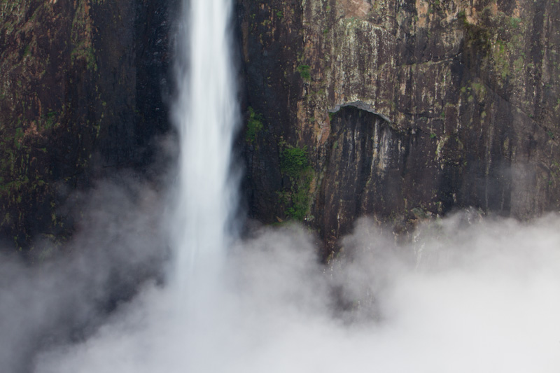 Wallaman Falls