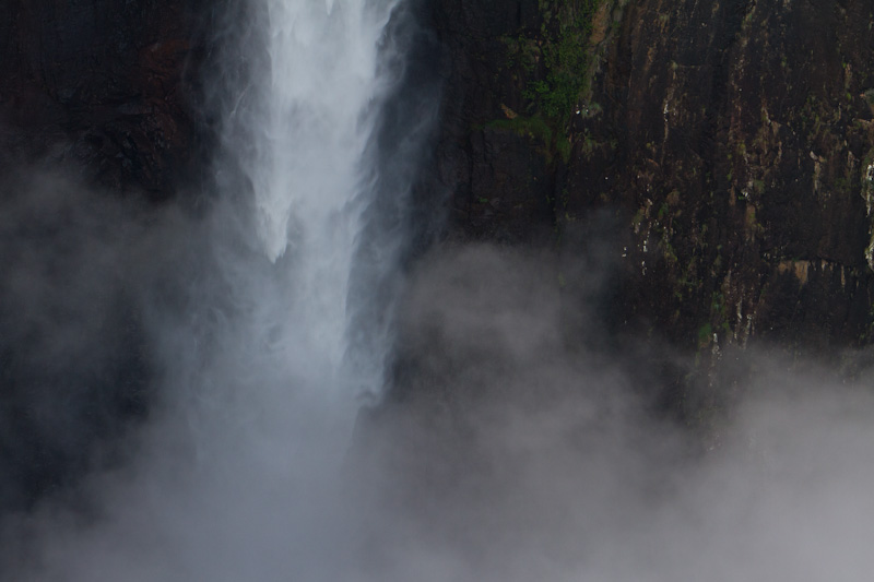 Wallaman Falls