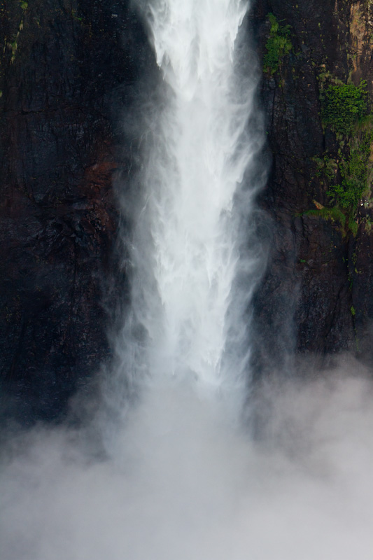 Wallaman Falls