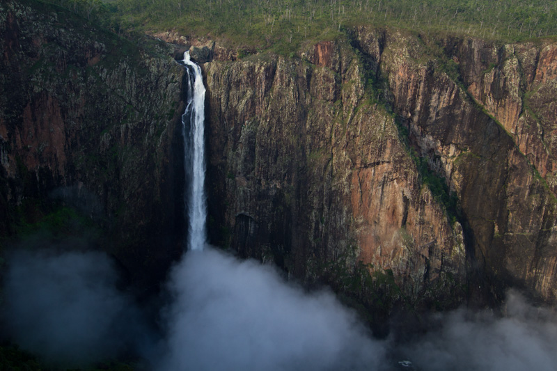 Wallaman Falls