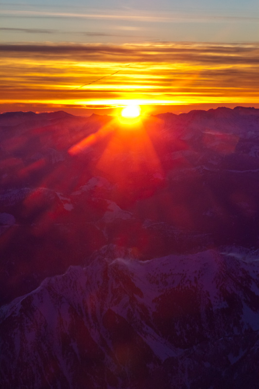 Sunrise Over The Cascades