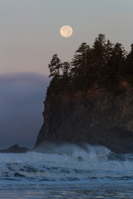 Moon Over Seastack