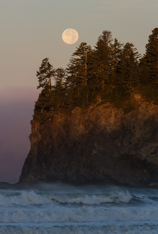 Moon Over Seastack